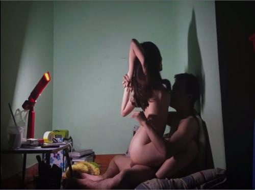 Diasuh oleh kakak tercinta selama belajar online